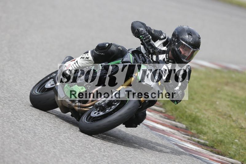 Archiv-2025/07 19.04.2025 Speer Racing ADR/Gruppe gelb/8